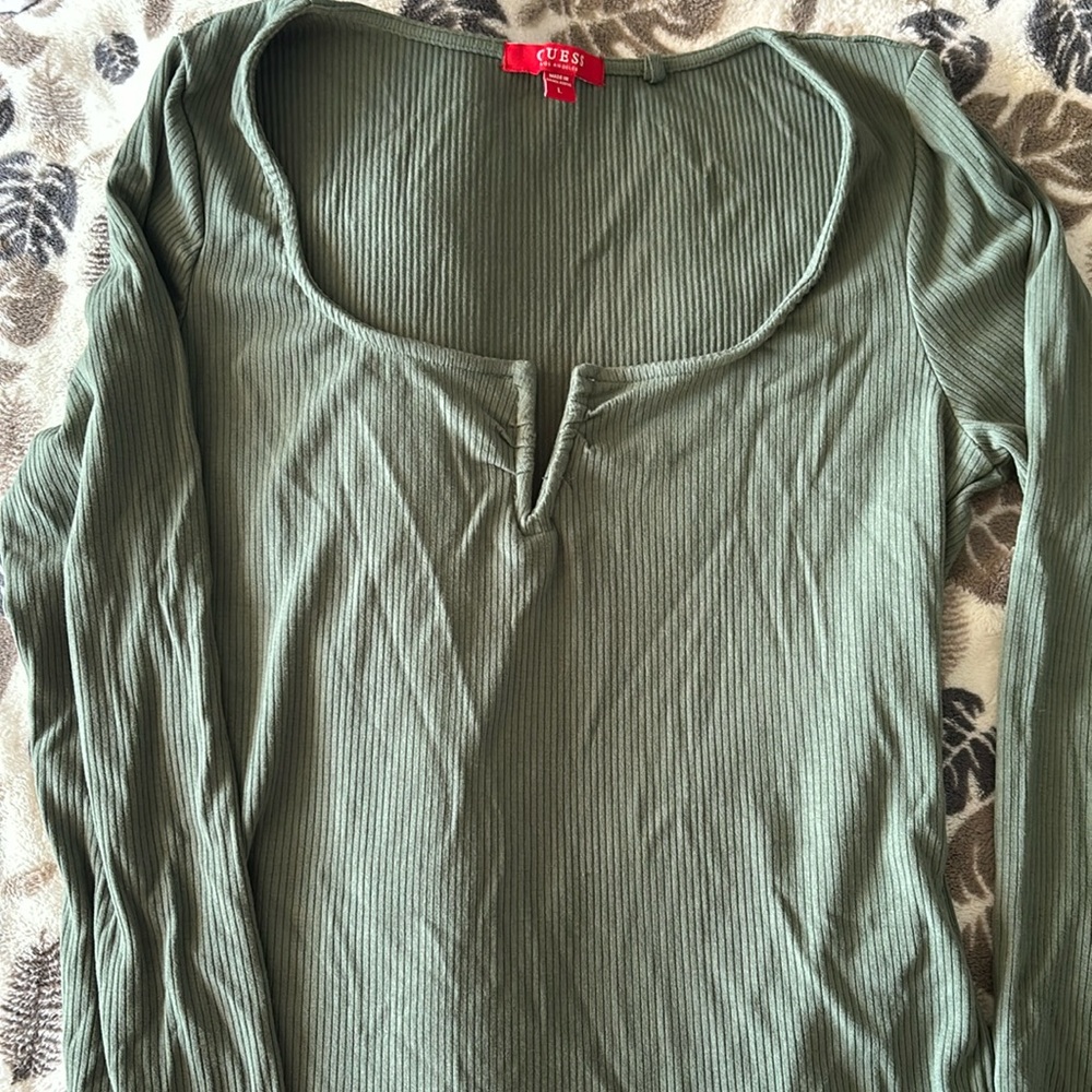 Guess L green
